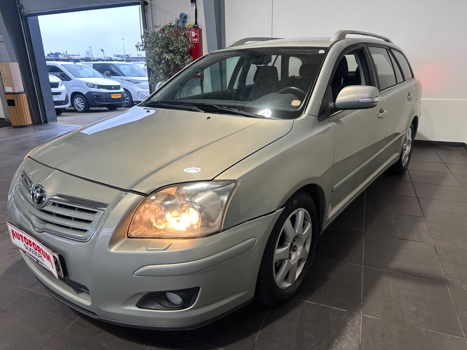 Toyota Avensis 1,8 VVT-i Sol stc. 5d