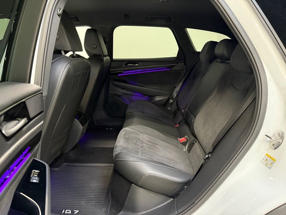 VW ID.7 77 Pro Tourer 5d