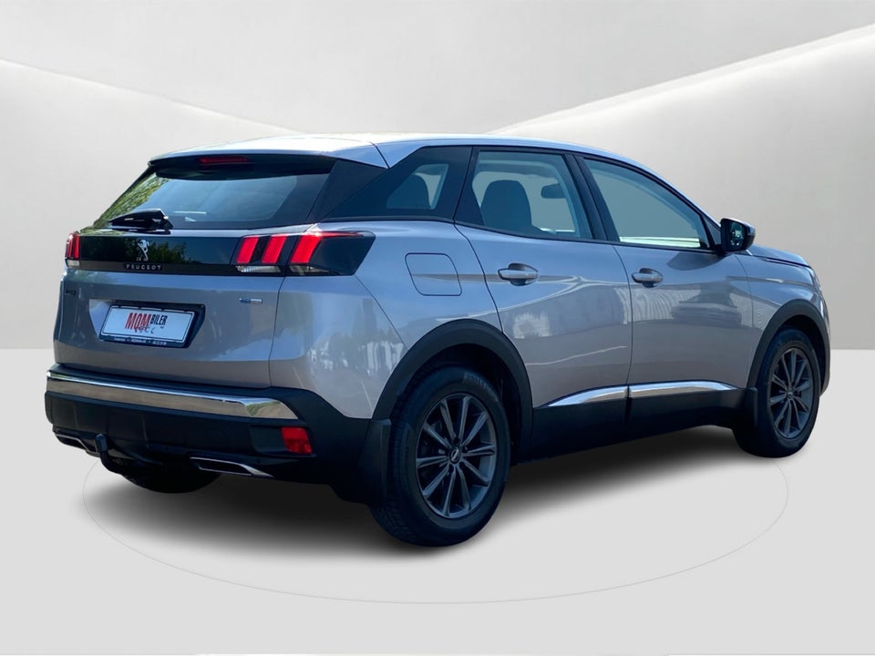 Peugeot 3008 1,2 e-THP 130 Active 5d