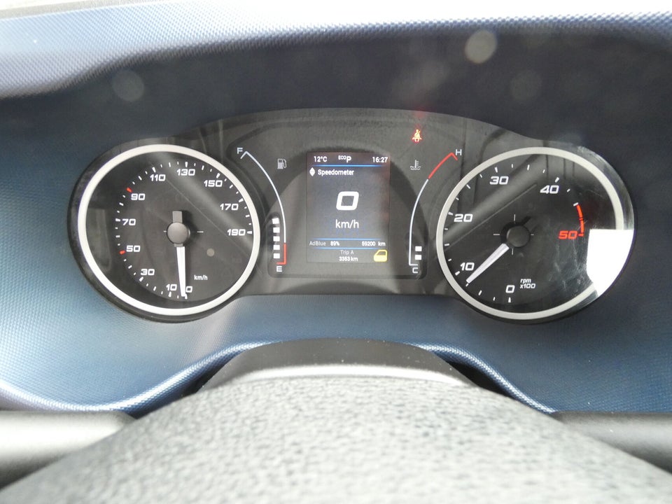 Iveco Daily 2,3 35S16 3750mm Lad AG8 2d