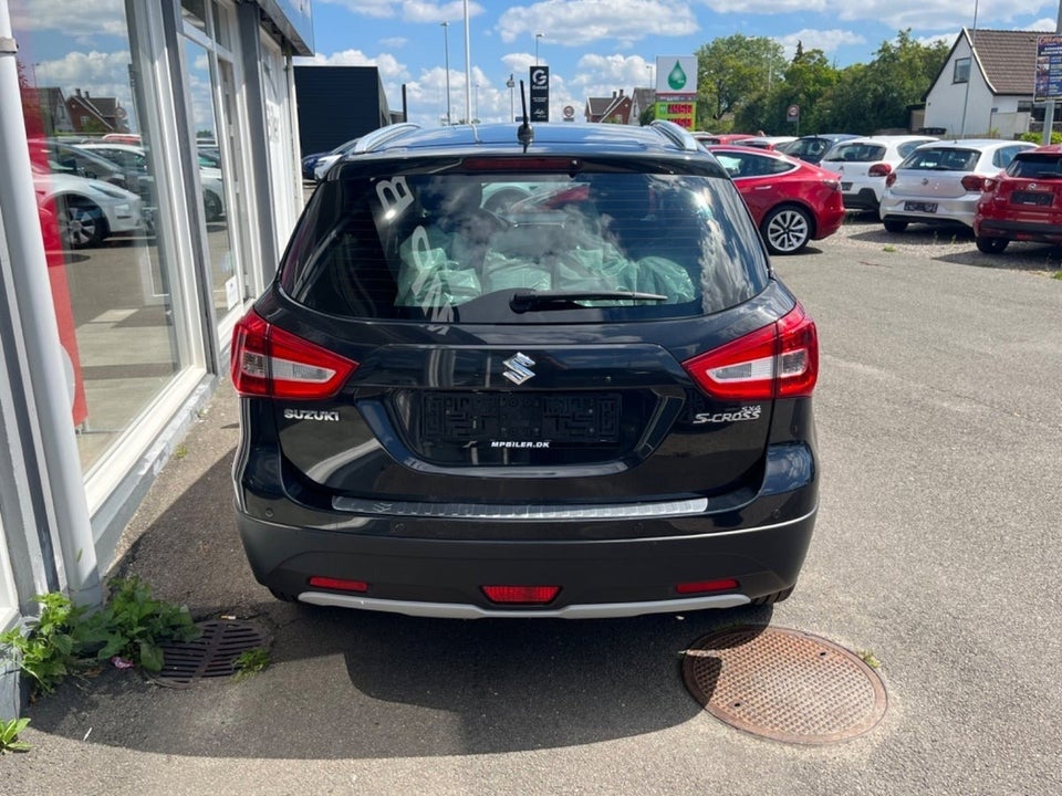 Suzuki S-Cross 1,0 Boosterjet Exclusive 5d