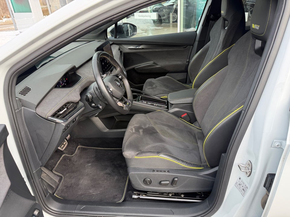 Skoda Enyaq iV RS Maxx 5d