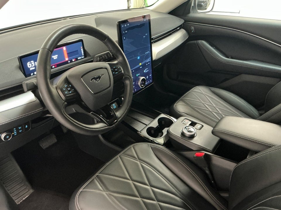 Ford Mustang Mach-E 75 Standard Range 5d