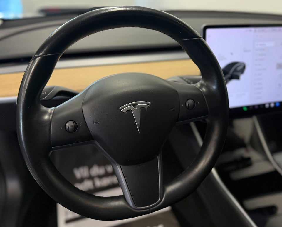 Tesla Model 3 Long Range AWD 4d