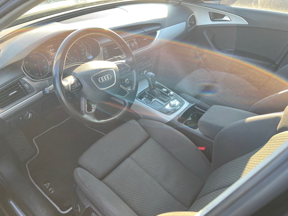 Audi A6 3,0 TDi 218 S-line S-tr. 4d