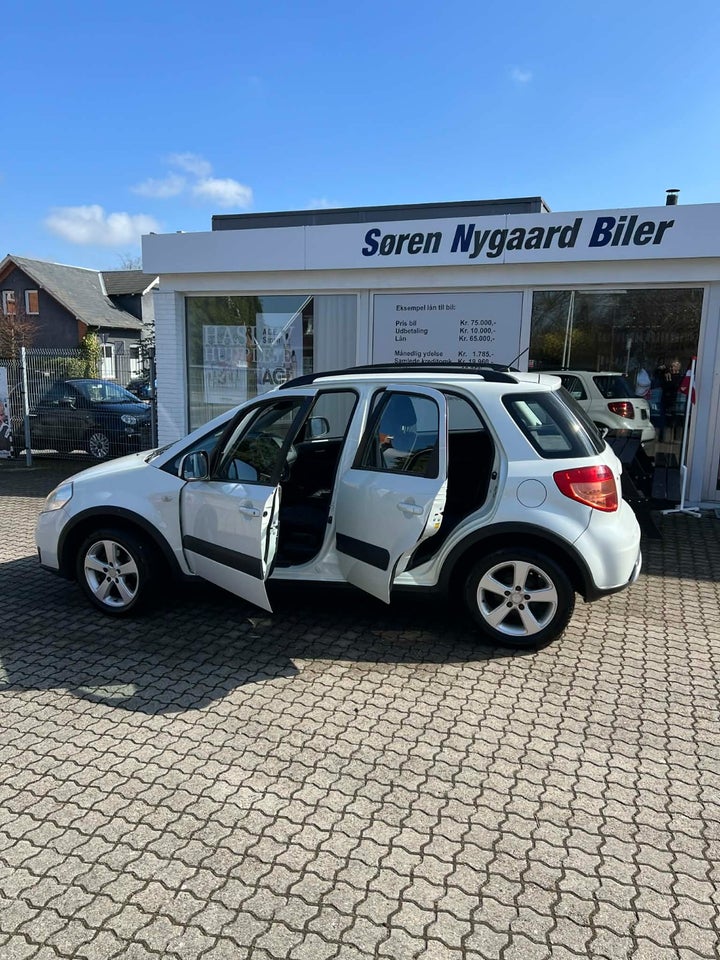 Suzuki SX4 1,6 GL-A 5d