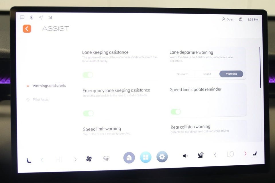 Lynk & Co 02 More 5d