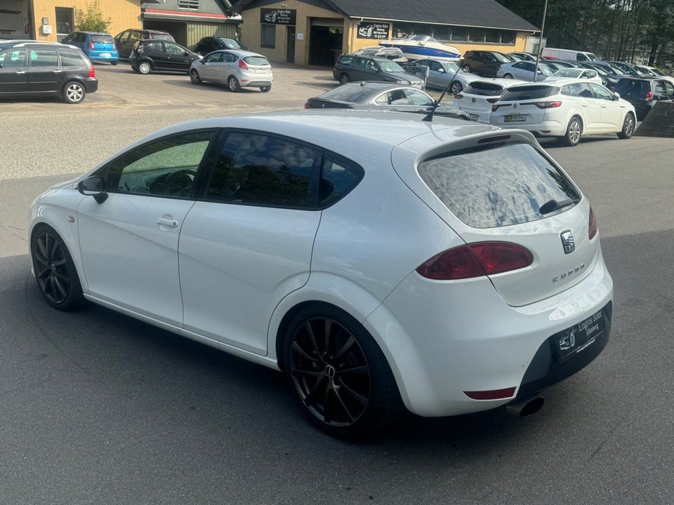 Seat Leon 2,0 TFSi Cupra 5d