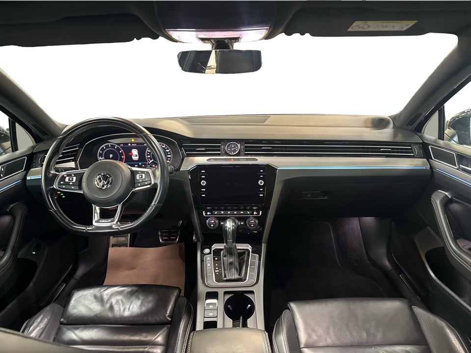 VW Passat 1,4 TSi 150 R-line DSG 4d