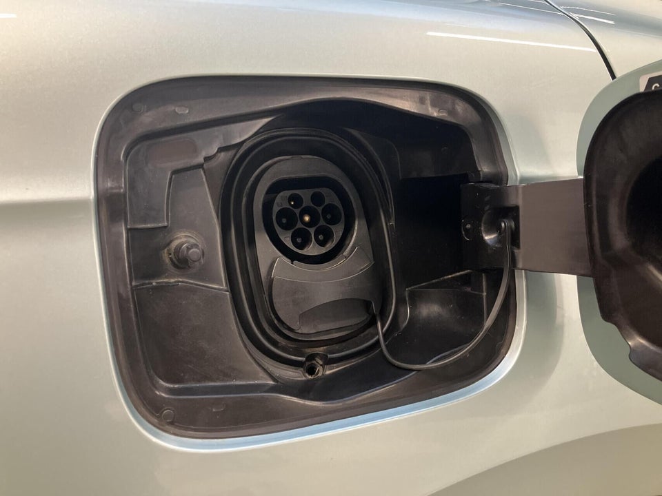 Skoda Enyaq 80x iV Founders Edition 5d