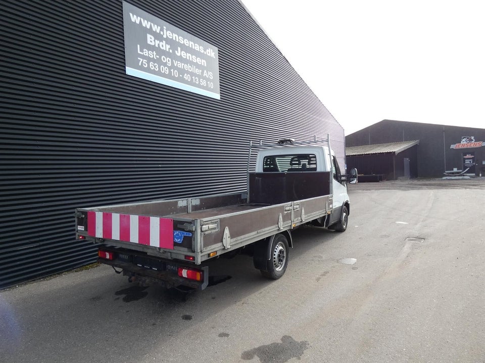 Iveco Daily 2,3 35S14 4100mm Lad 2d