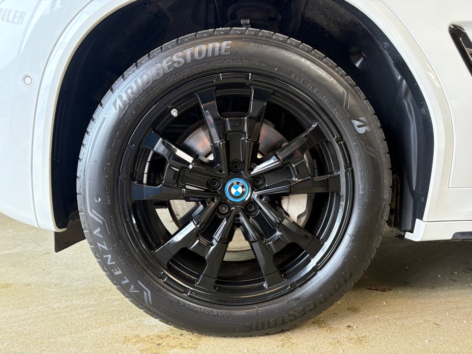 BMW iX3 Charged M-Sport 5d