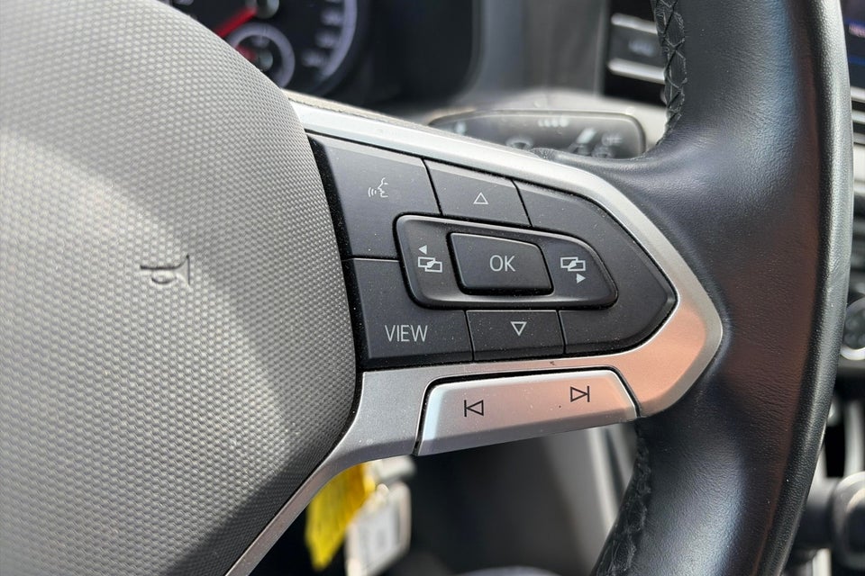 VW Transporter 2,0 TDi 110 Kassevogn lang