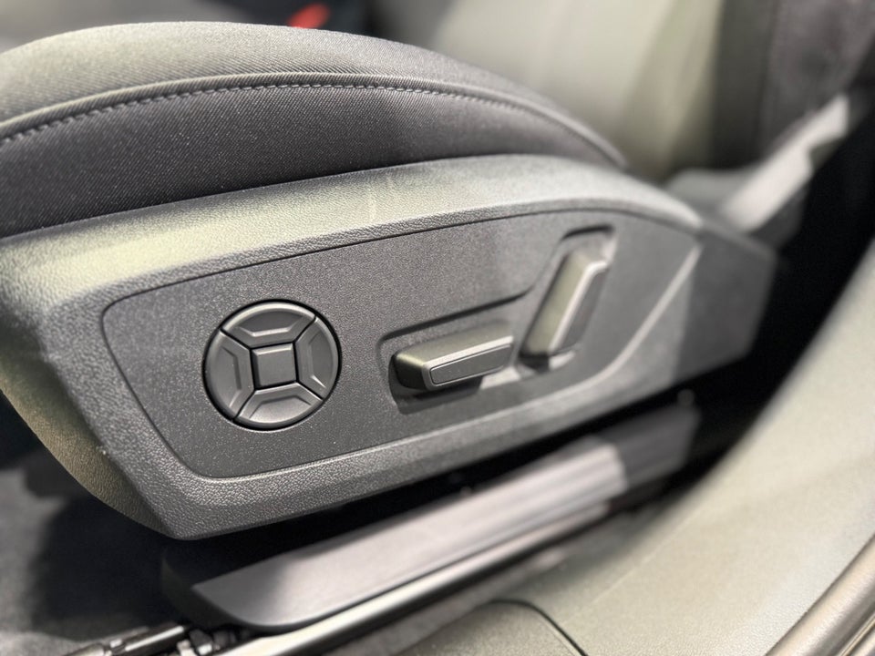 Audi A6 e-tron S-line Avant 5d