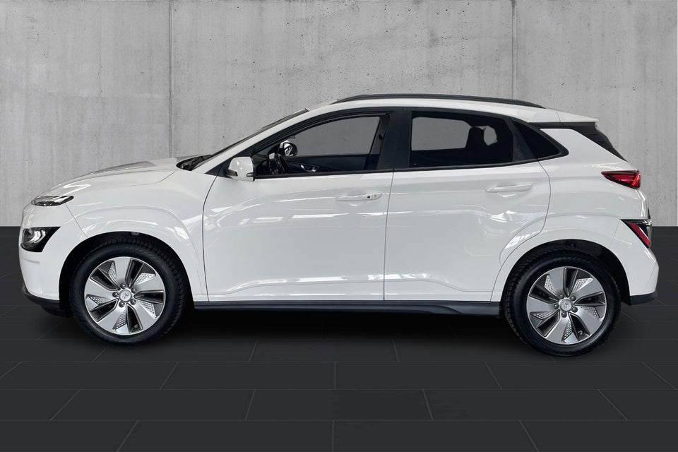 Hyundai Kona 64 EV Exclusive 5d
