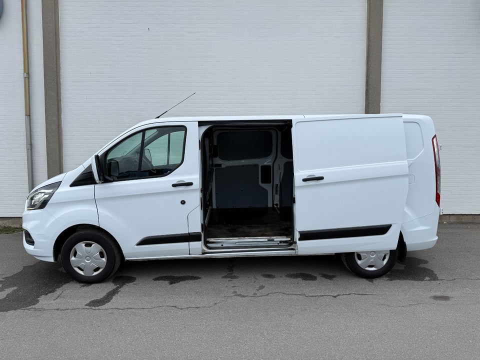 Ford Transit Custom 300 L2 2,0 TDCi 130 Trend