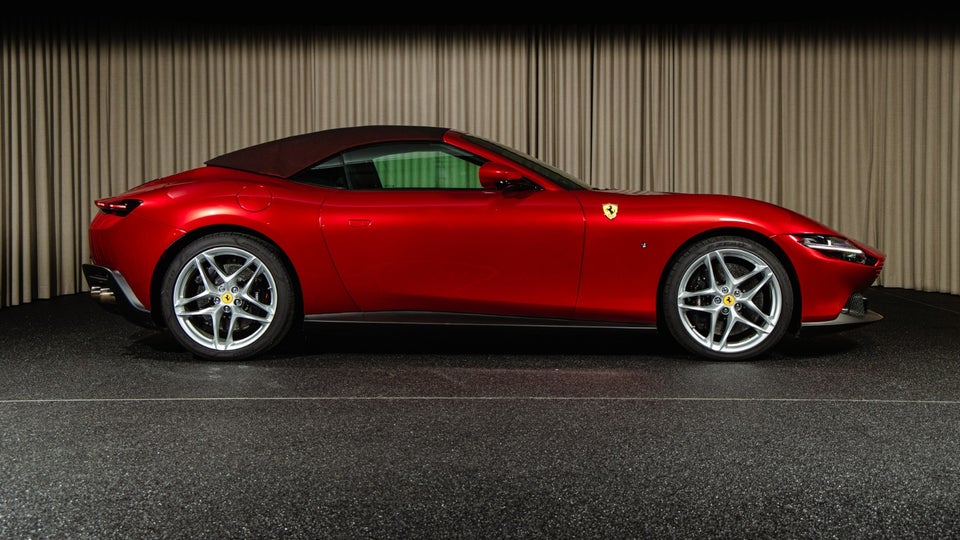 Ferrari Roma 3,9 Spider DCT 2d