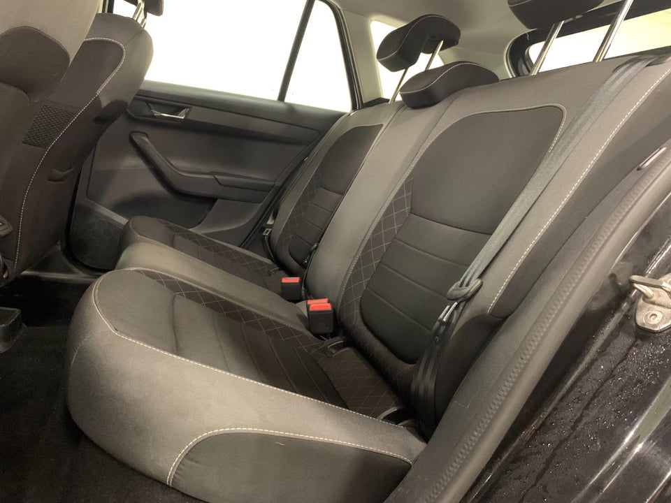 Skoda Fabia 1,0 TSi 110 Ambition Combi DSG 5d