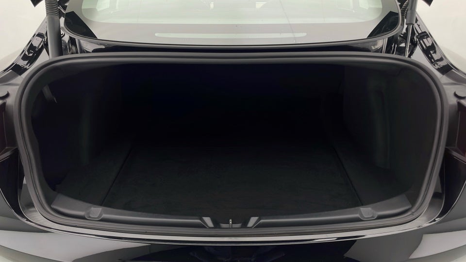 Tesla Model 3 Long Range AWD 4d