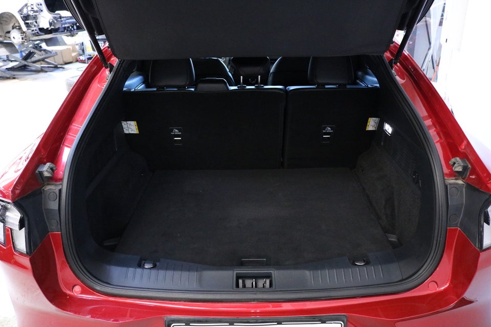 Ford Mustang Mach-E 70 Standard Range AWD 5d