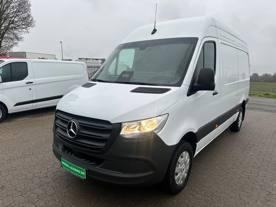 Mercedes Sprinter 317 2,0 CDi A2 Kassevogn SELECT aut. RWD