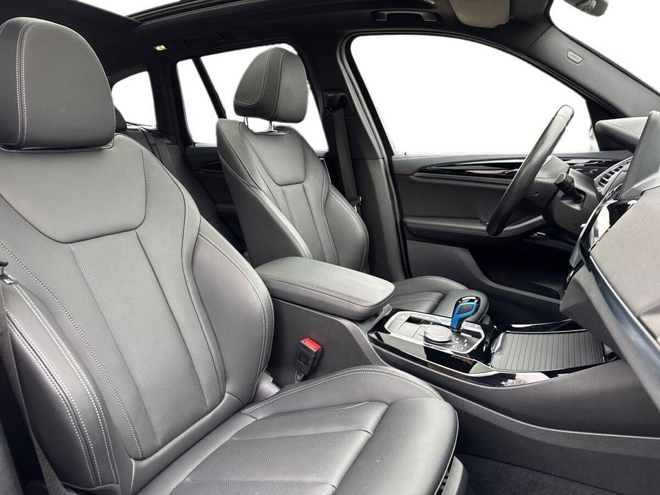 BMW iX3 Charged M-Sport 5d