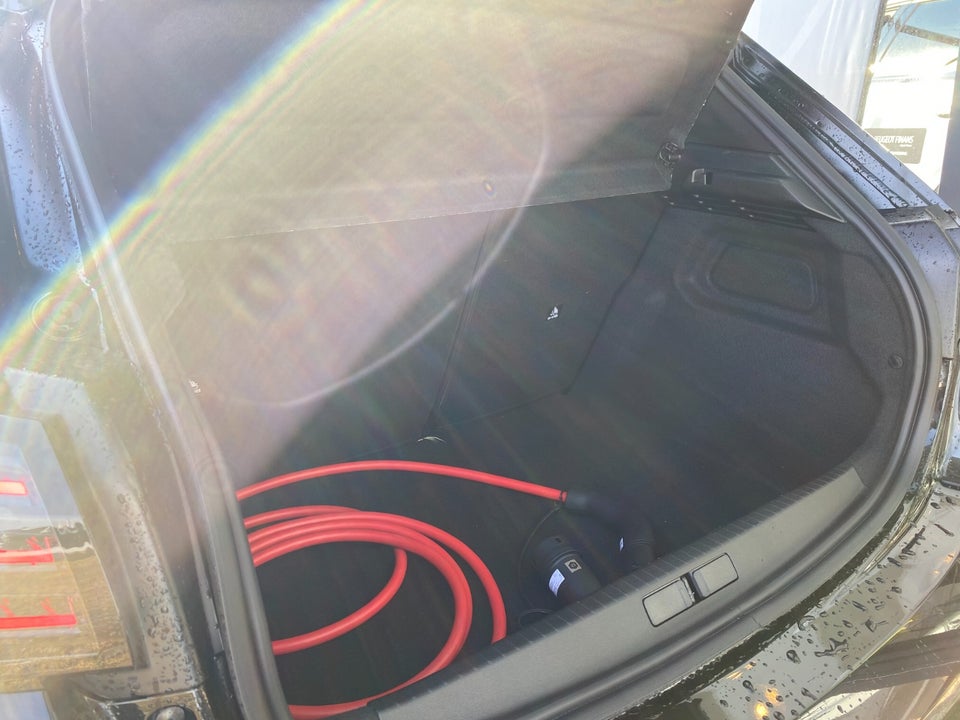 Peugeot e-208 54 GT Pack 5d