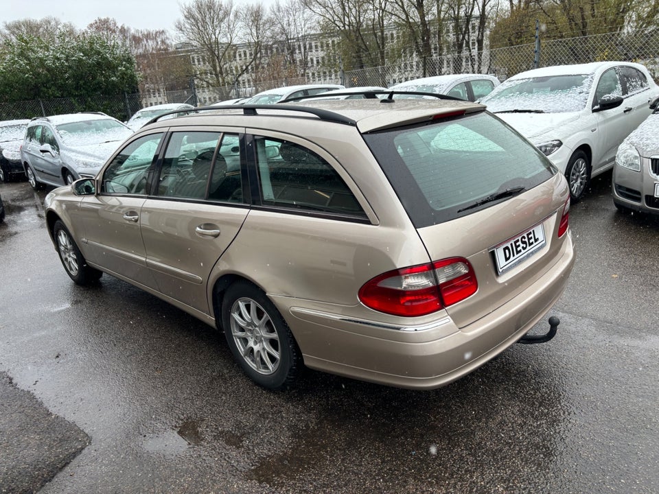 Mercedes E220 2,2 CDi Elegance stc. aut. 5d