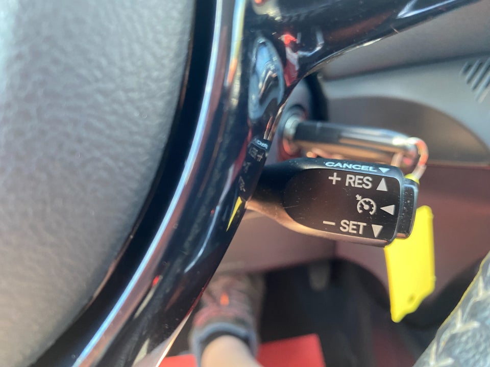 Toyota Yaris 1,5 Hybrid H2 Premium e-CVT 5d