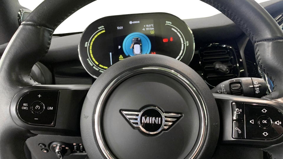 MINI Cooper SE Edition Premium Plus 3d