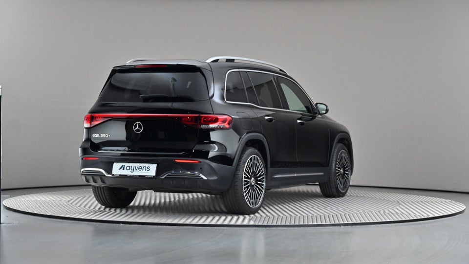Mercedes EQB250+ AMG Line 7prs 5d