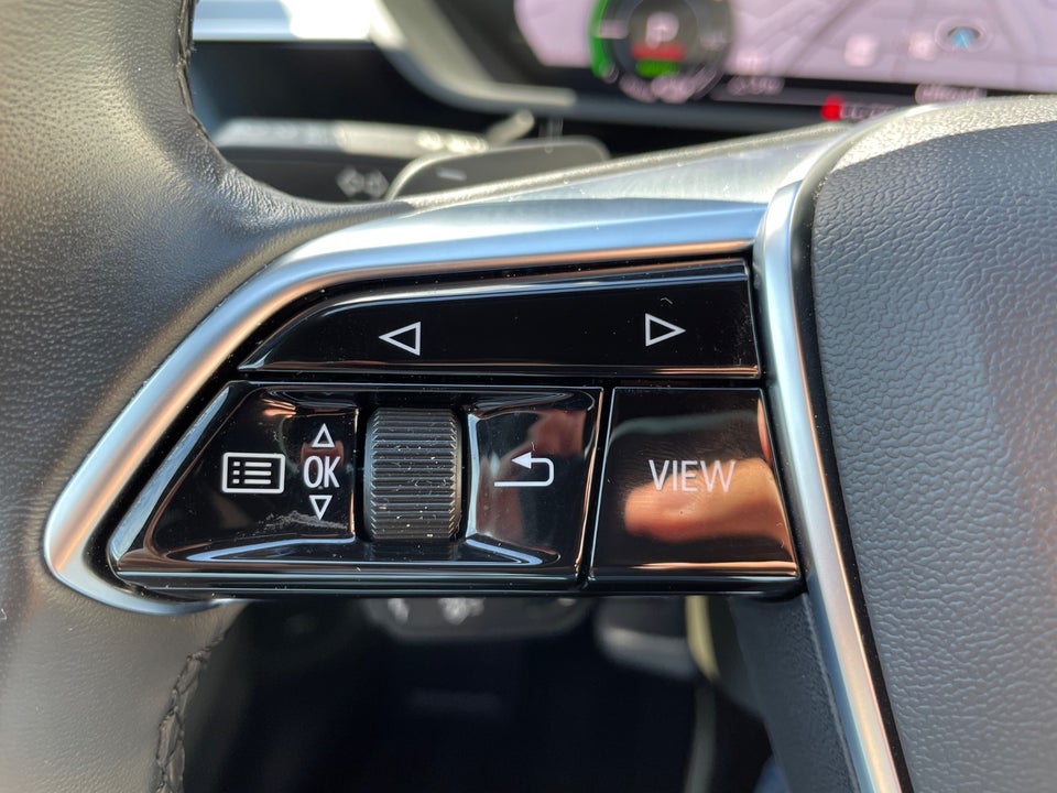 Audi e-tron 55 Advanced quattro 5d