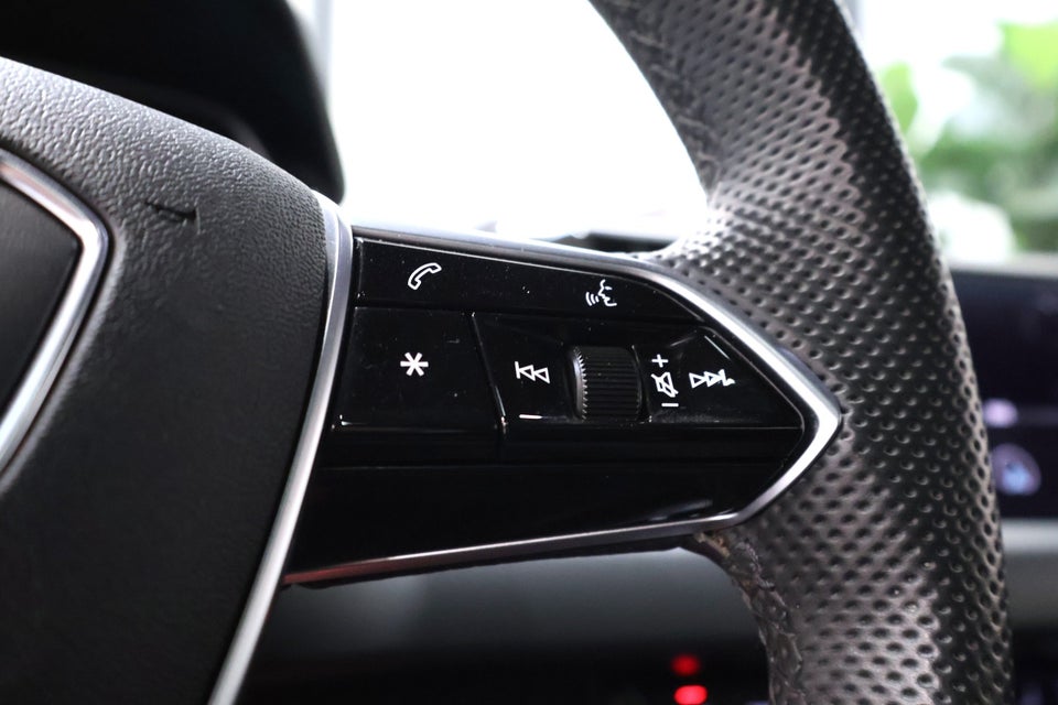 Audi e-tron GT quattro 4d