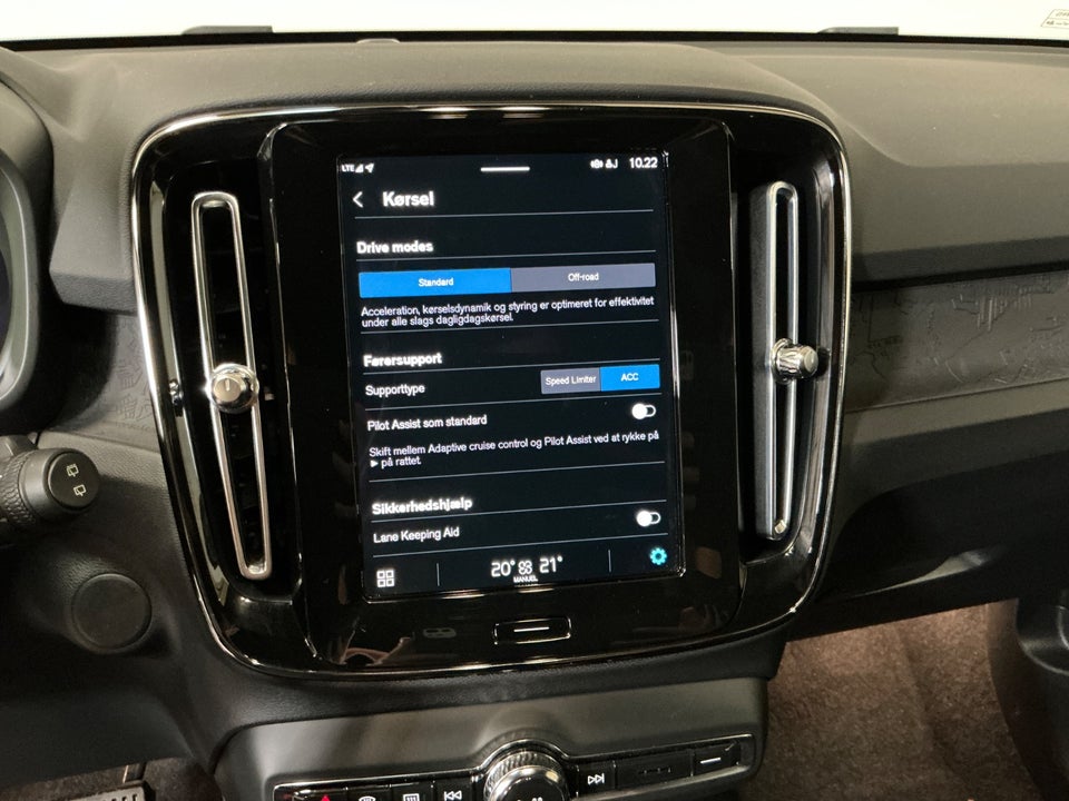 Volvo XC40 P8 ReCharge Twin Plus 5d