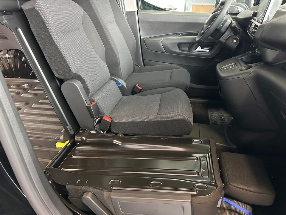 Peugeot e-Partner 50 L1V2 Plus Van