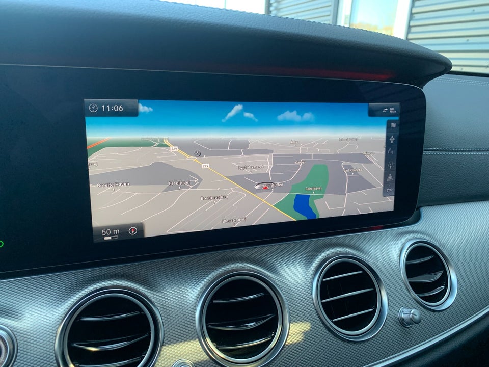 Mercedes E400 3,5 aut. 4Matic 4d