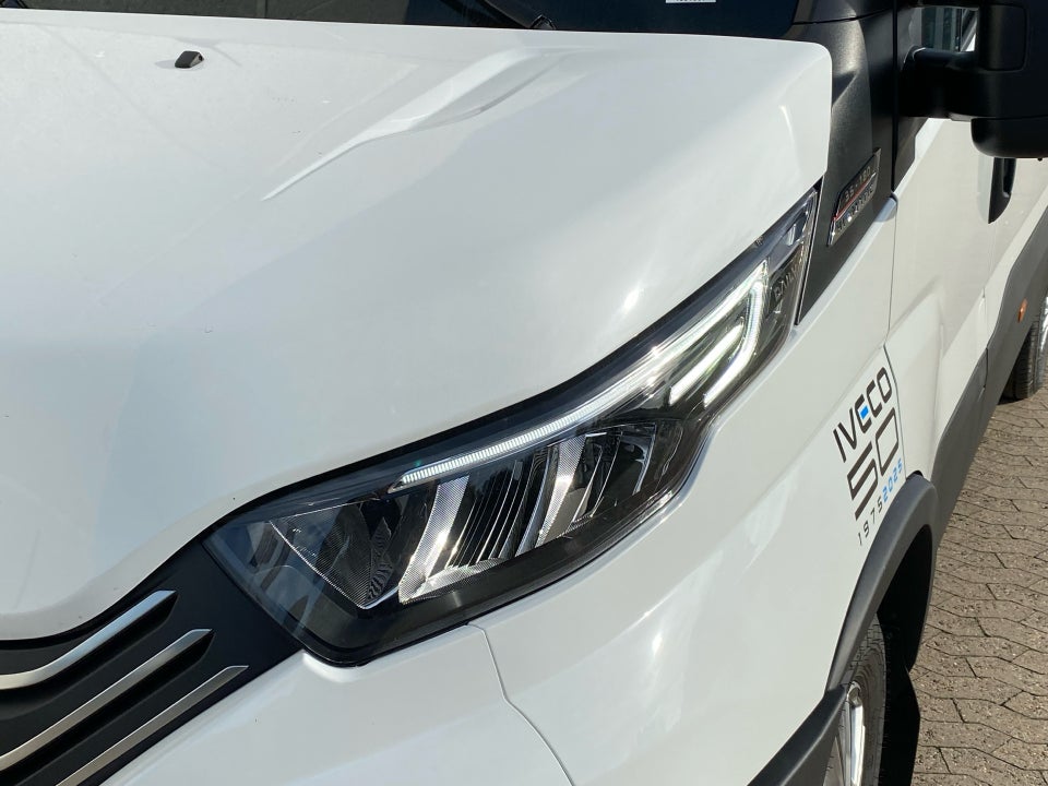 Iveco Daily 3,0 35S18 12m³ Van AG8