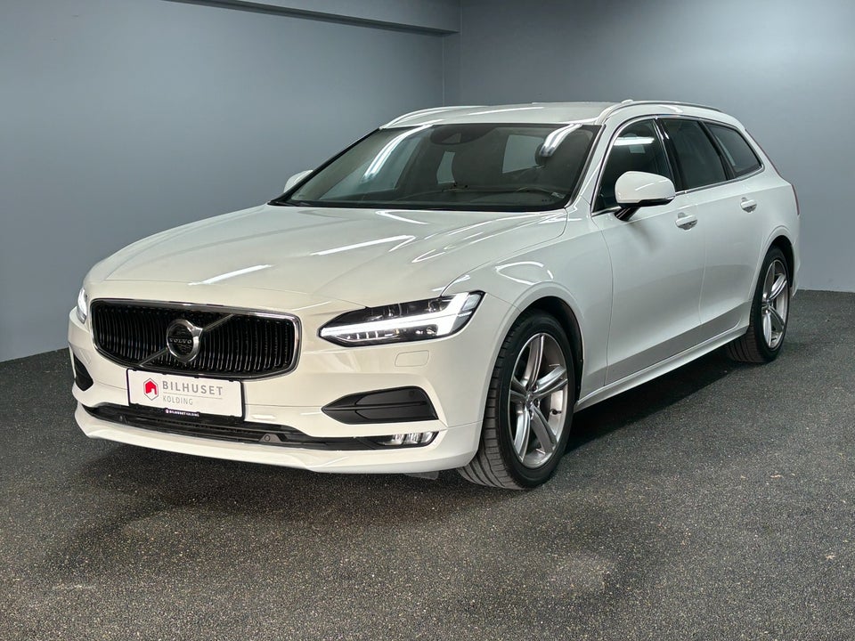 Volvo V90 2,0 D4 190 Momentum aut. 5d