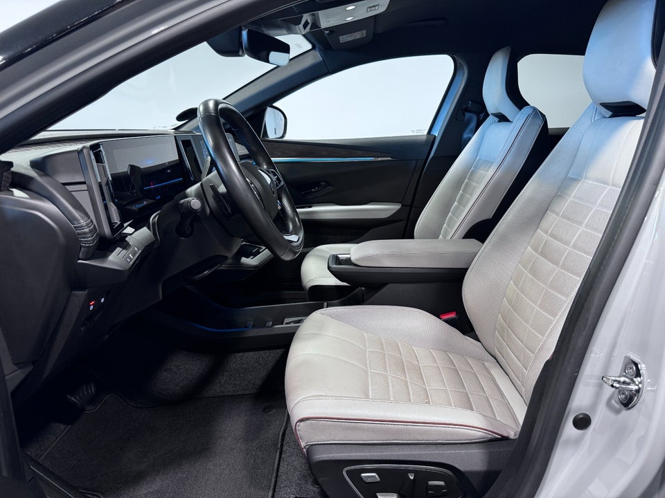 Renault Megane E-Tech 60 Iconic 5d