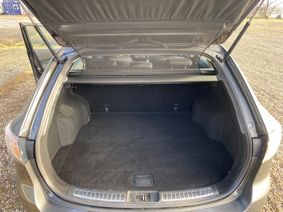 Mazda 6 2,0 Premium stc. 5d