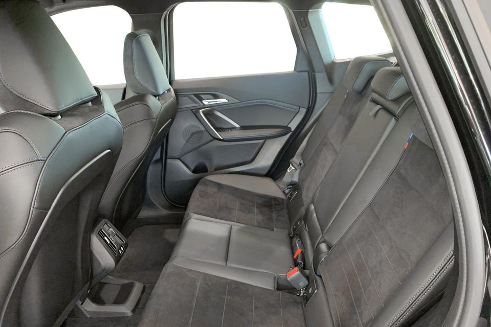 BMW iX1 eDrive20 M-Sport 5d