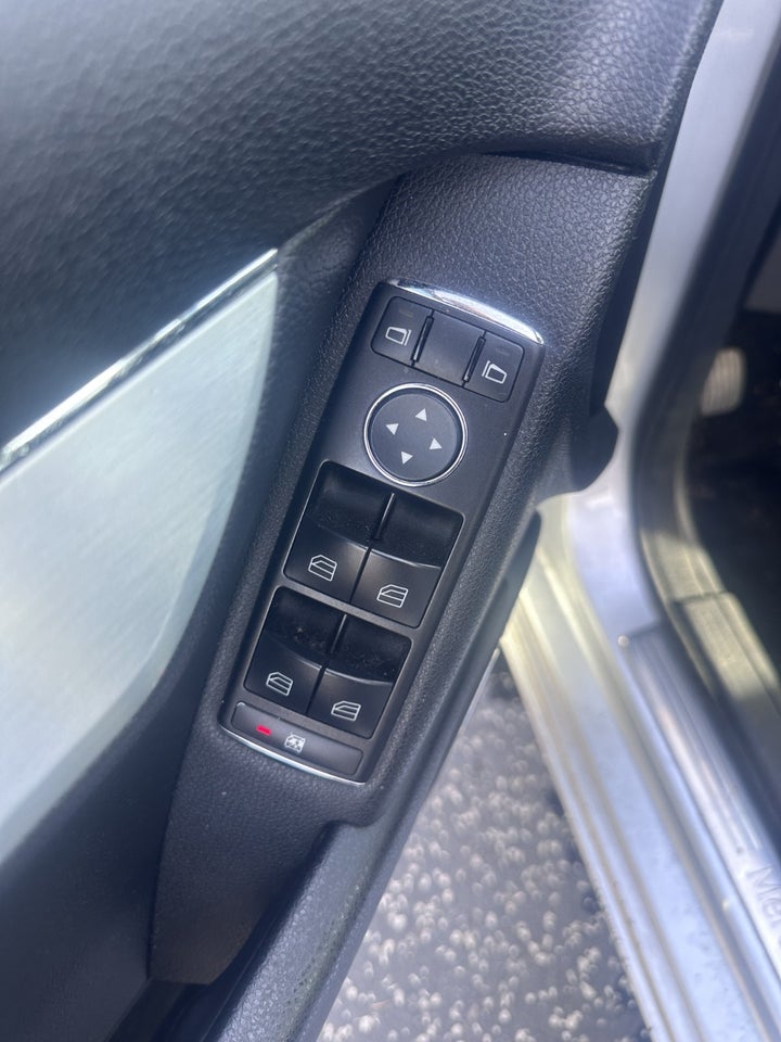 Mercedes C220 2,2 CDi Avantgarde aut. 4d