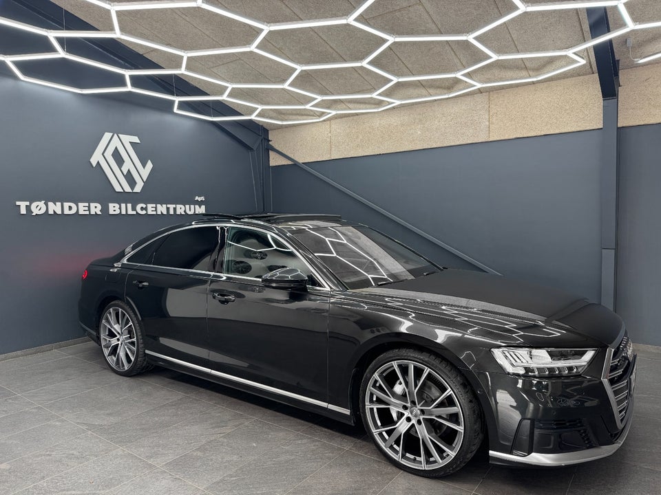 Audi A8 50 TDi quattro Tiptr. 4d