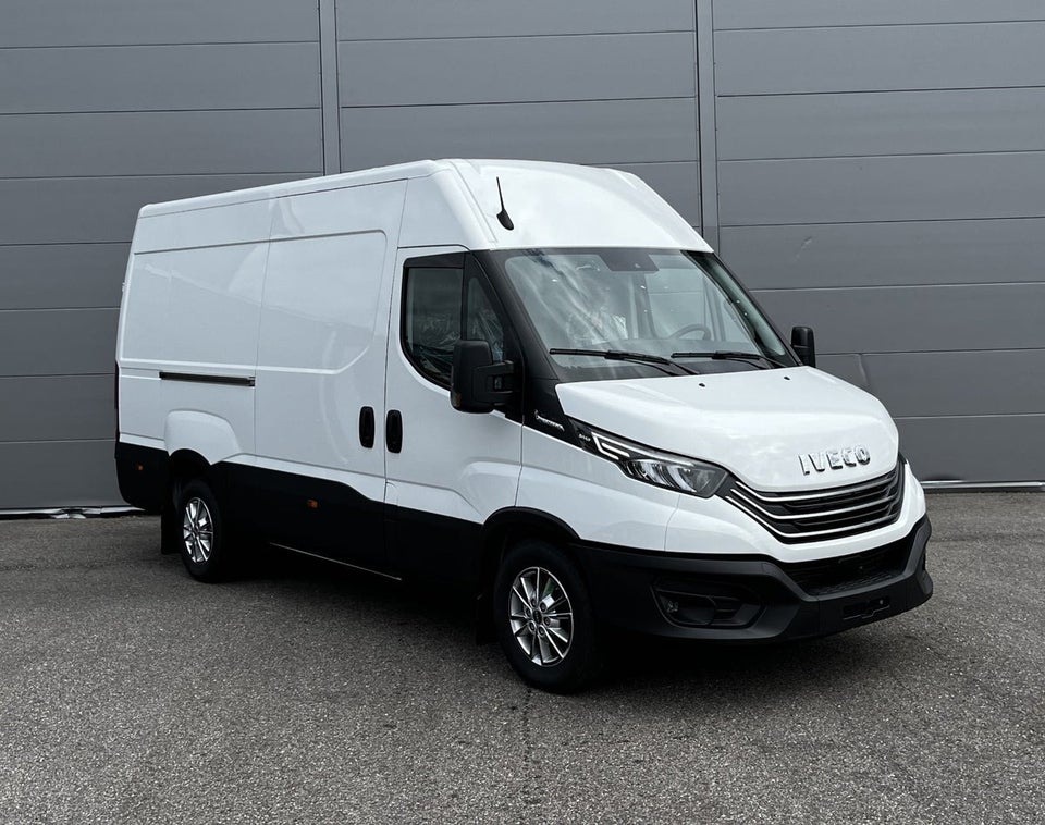 Iveco Daily 3,0 35S18 12m³ Van AG8