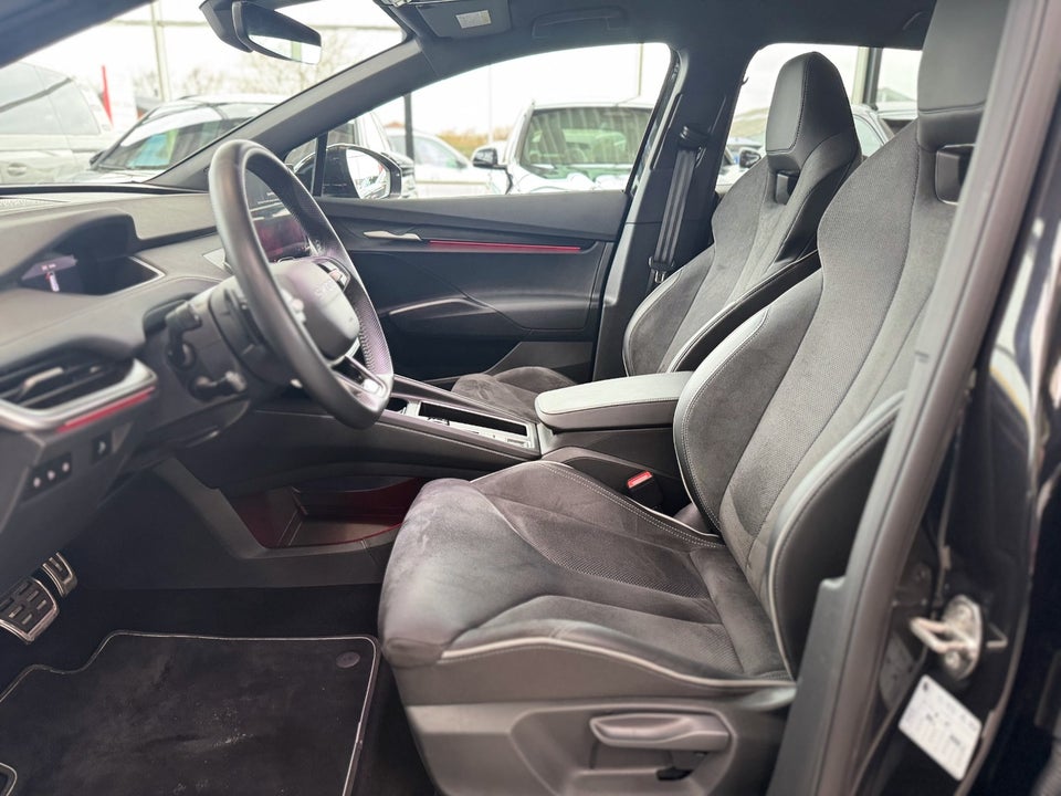 Skoda Elroq 85 iV Sportline Premium 5d