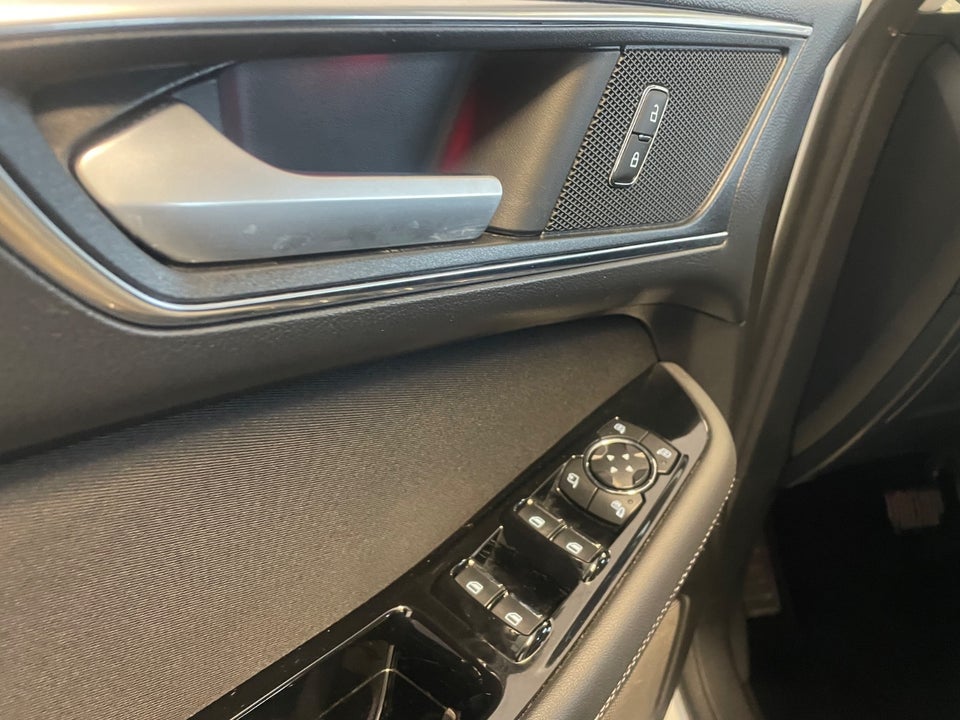 Ford S-MAX 2,0 EcoBlue Titanium aut. 7prs 5d