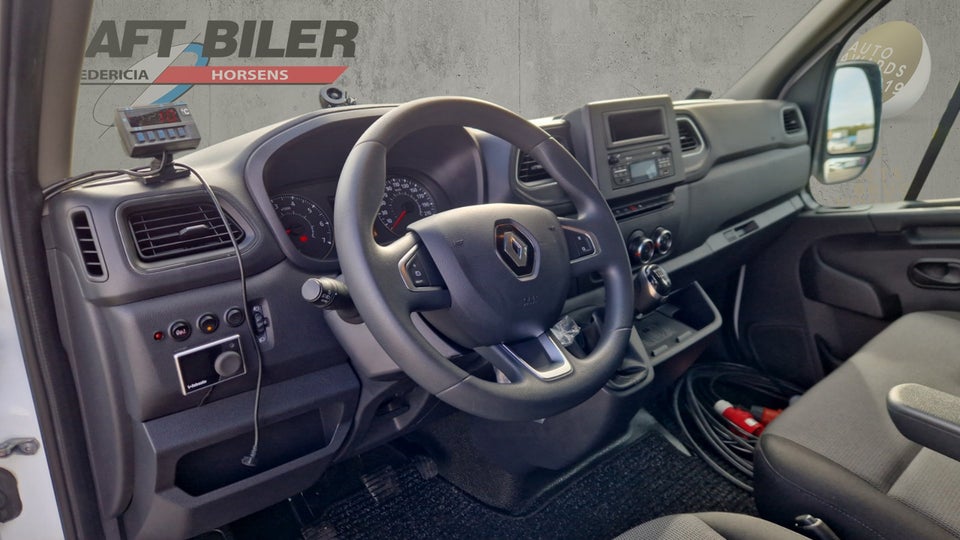 Renault Master IV T35 2,3 dCi 145 Alukasse m/lift+køl