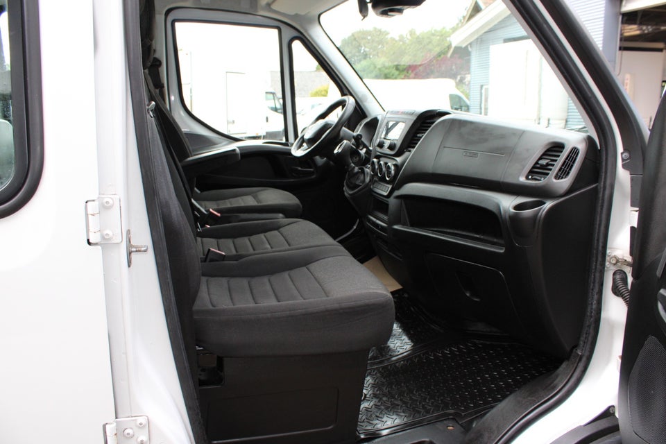 Iveco Daily 3,0 35C18 4100mm Lad AG8
