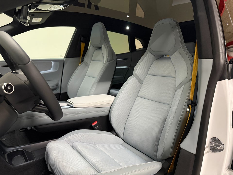 Polestar 4 Long Range Performance AWD 5d