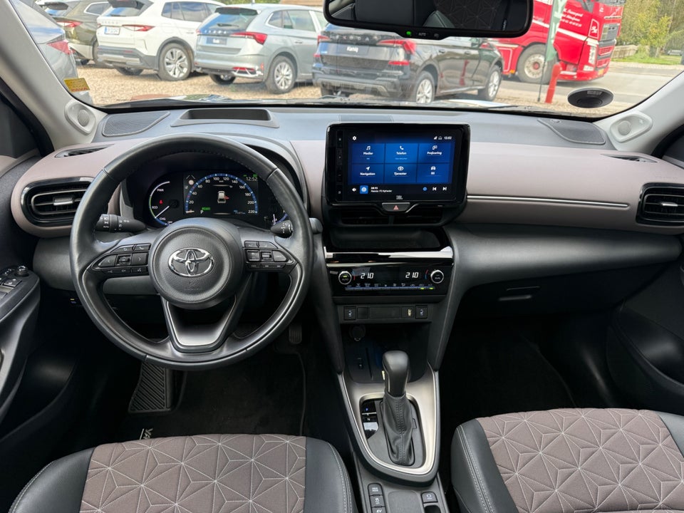Toyota Yaris Cross 1,5 Hybrid Elegant e-CVT 5d